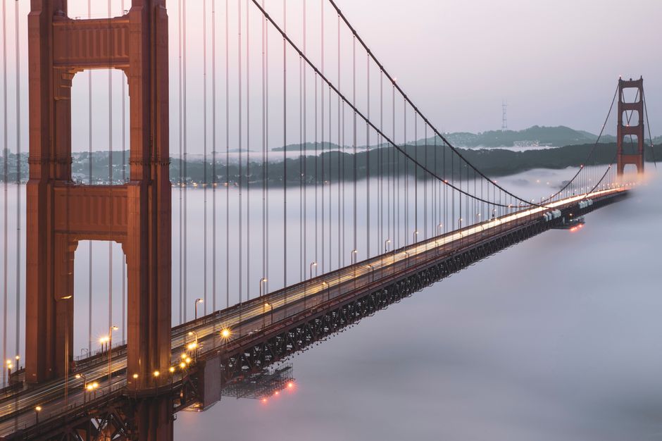 AI search context bridging content