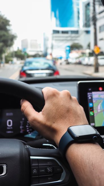 smartwatch features target audience