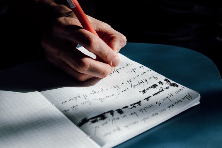 paragraph summary sentence design for AI search