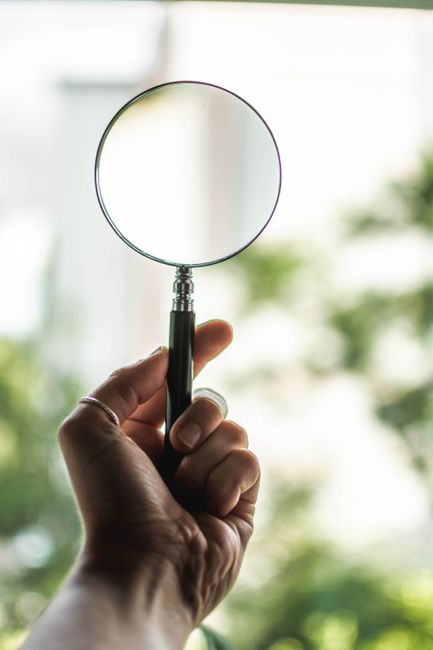 GEO中的因果特征工程：AI搜索如何通过原因变量的特征选择质量决定引用优先级