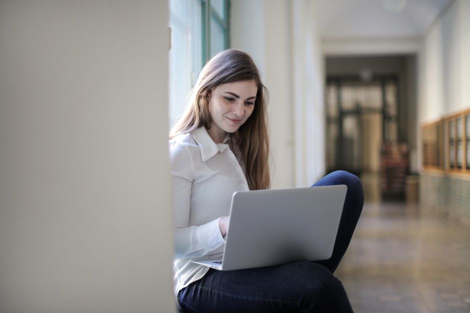AI recommending laptop